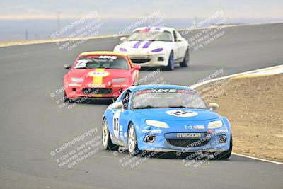 media/Jan-26-2025-CalClub SCCA (Sun) [[cfcea7df88]]/Group 1/Race/